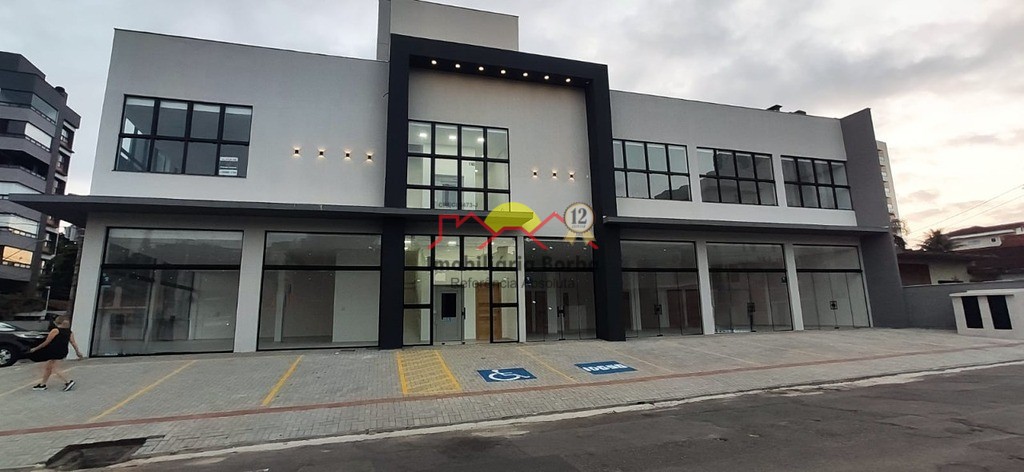 Sala comercial para alugar  no Bom Retiro - Joinville, SC. Imveis