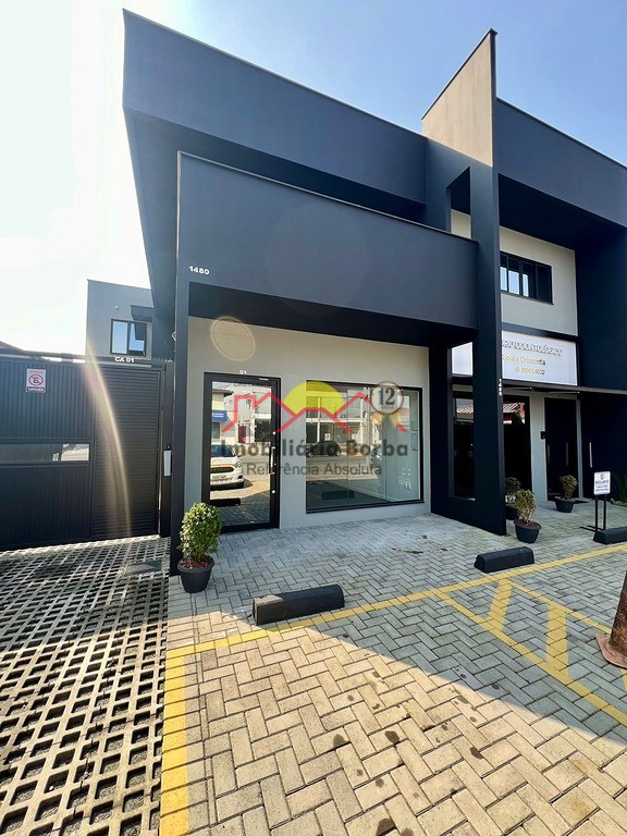 Sala comercial para alugar  no Bucarein - Joinville, SC. Imveis