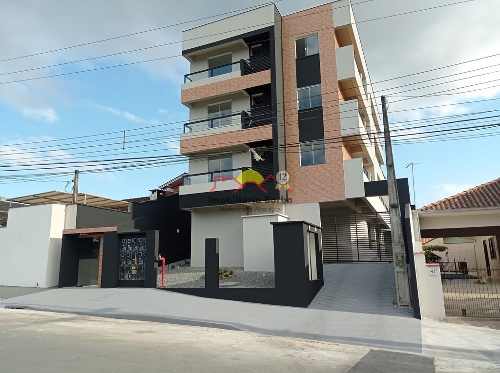 Apartamento  venda  no Costa e Silva - Joinville, SC. Imveis