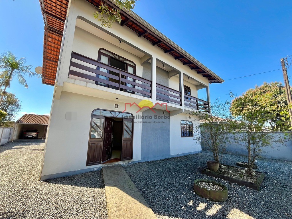 Casa  venda  no Ftima - Joinville, SC. Imveis