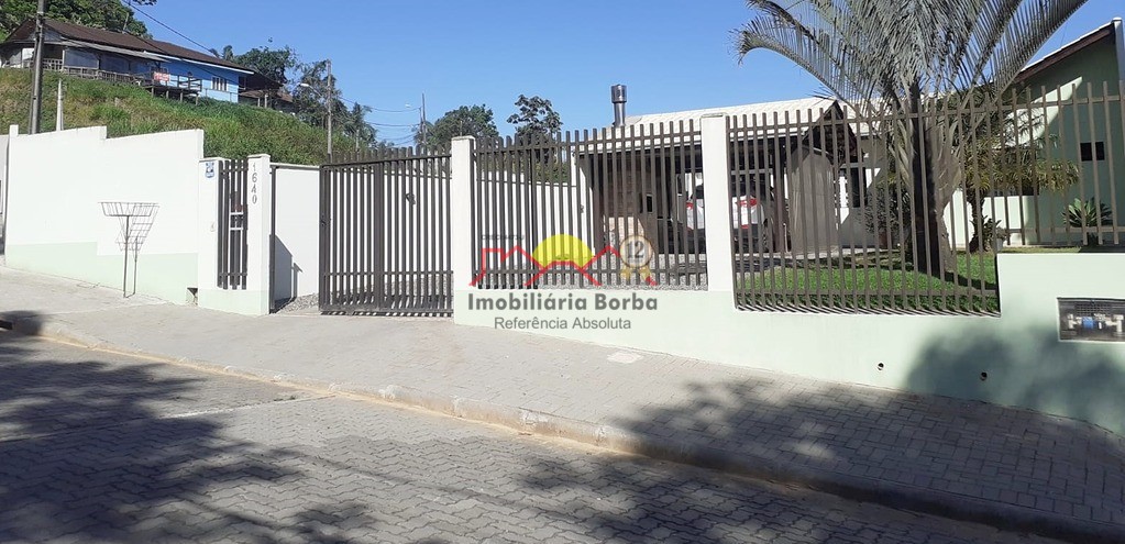 Casa  venda  no Guanabara - Joinville, SC. Imveis