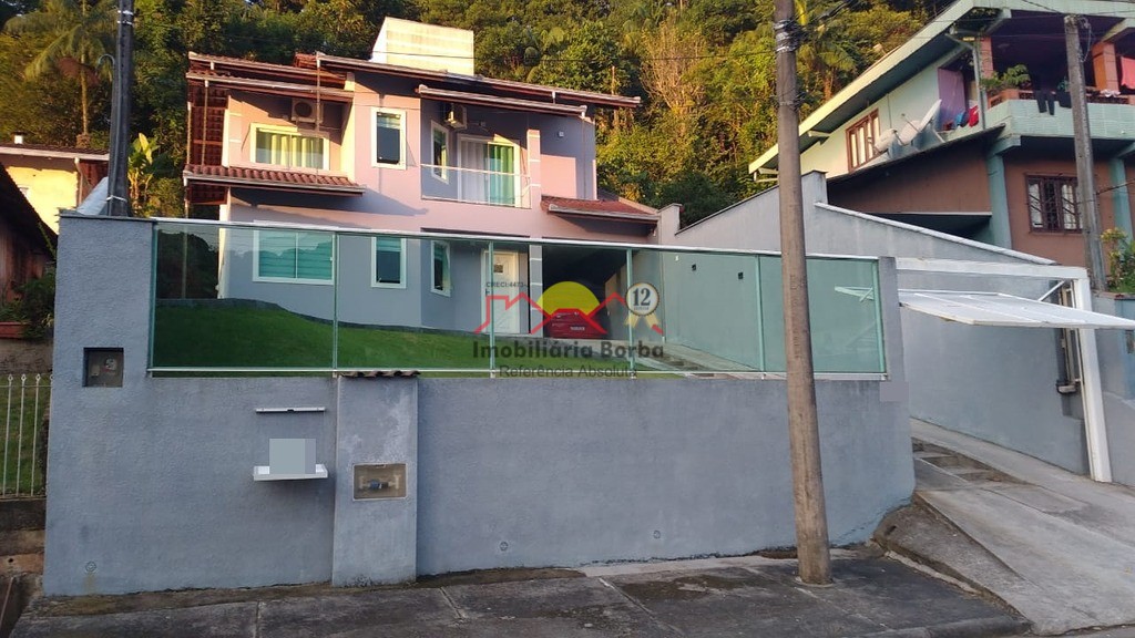 Casa  venda  no Iriri - Joinville, SC. Imveis