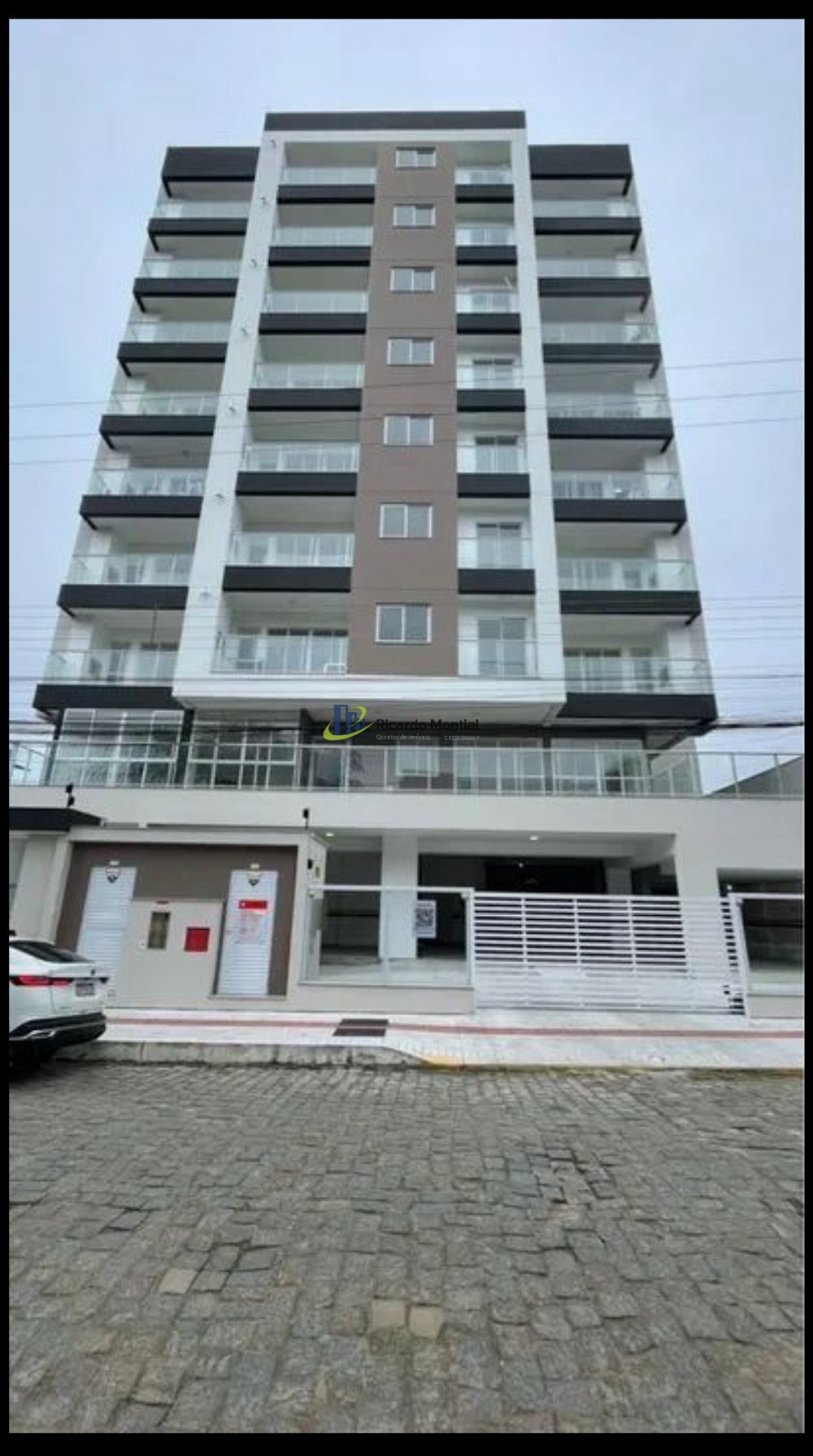 Apartamento  venda  no So Francisco de Assis - Cambori, SC. Imveis