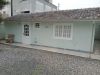 Casa com 1 Dormitrios para alugar,  por R$ 1.100,00