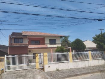 Casa para alugar  no Joo Costa - Joinville, SC. Imveis