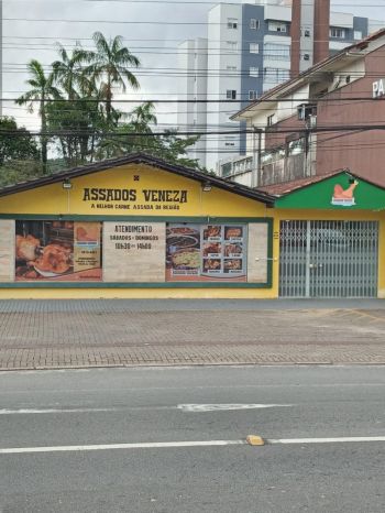 Casa comercial  venda  no Bom Retiro - Joinville, SC. Imveis